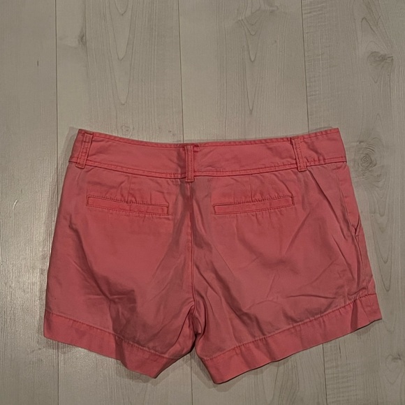 Lily Pulitzer hot pink shorts - Picture 2 of 2